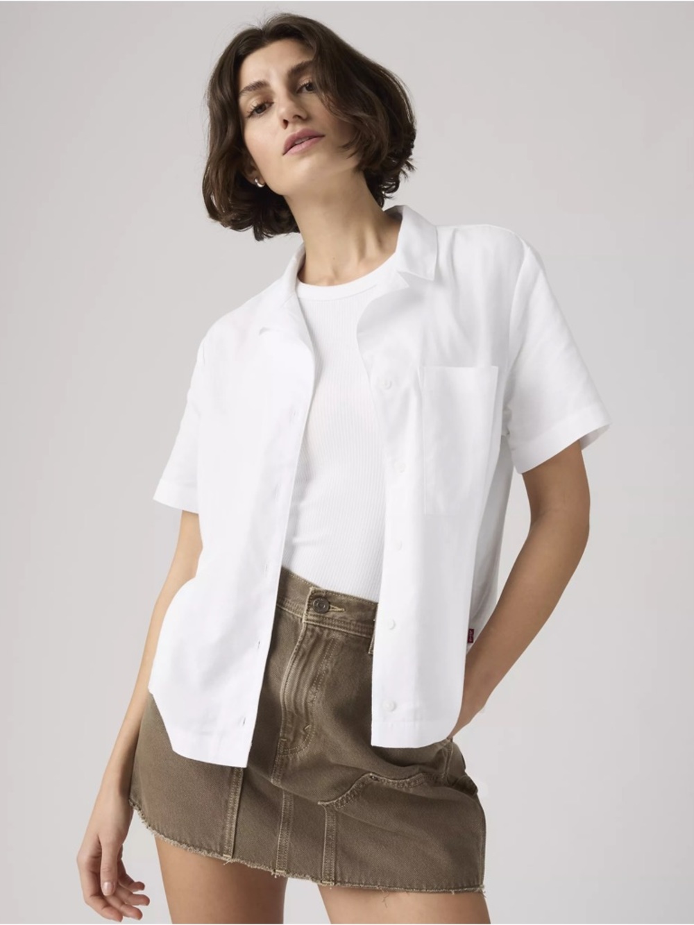 Levi's White Short Sleeve Button-Down Camp Shirt